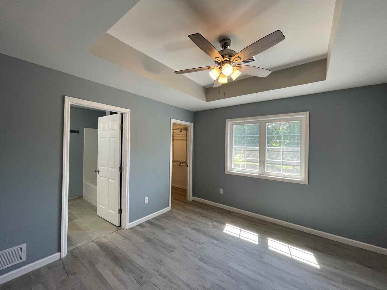 98 Timber Hill Dr #1 - Photo 3 of 18