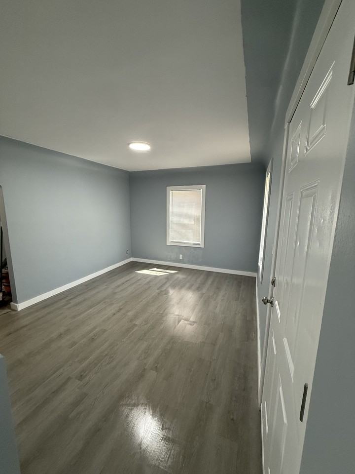 18624 Fairport St #NA - Photo 5 of 15