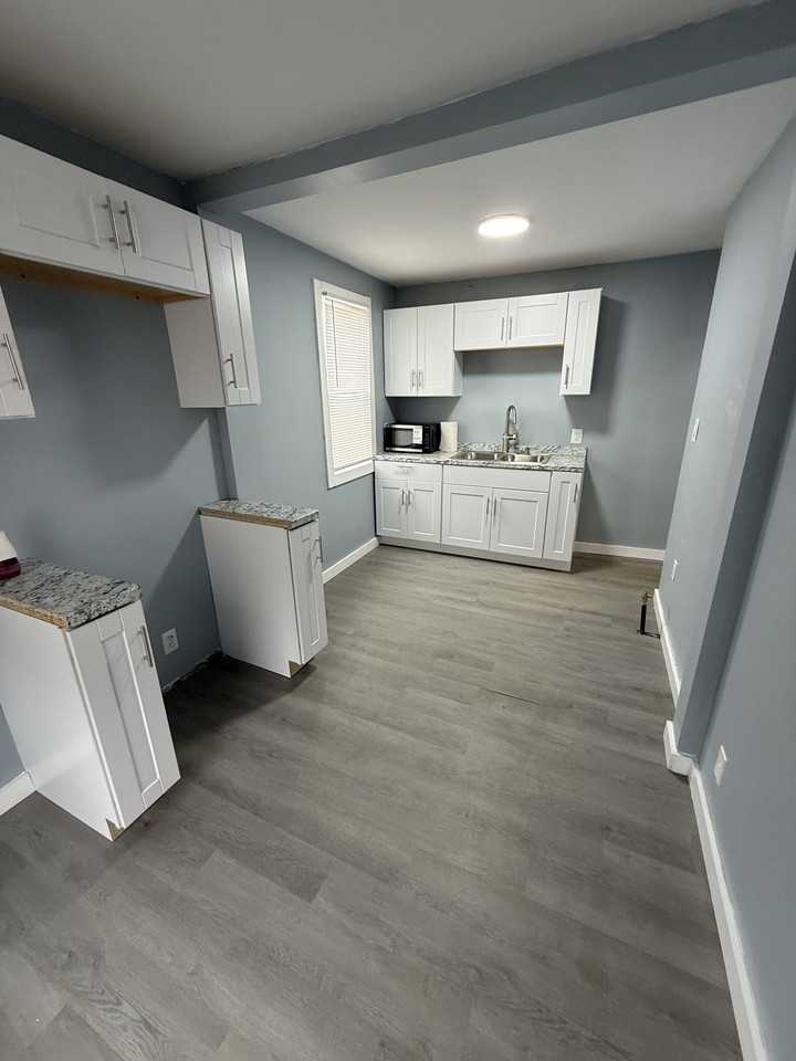 18624 Fairport St #NA - Photo 6 of 15