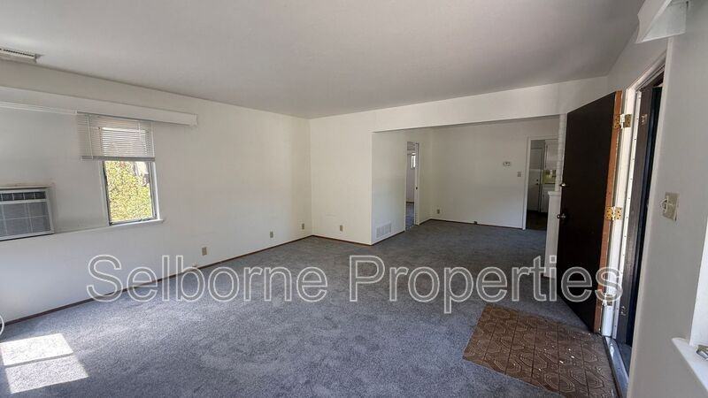 527 Callan Ave #1 - Photo 2 of 8
