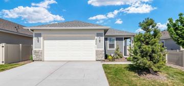featured image of 4232 S Graycliff Way
