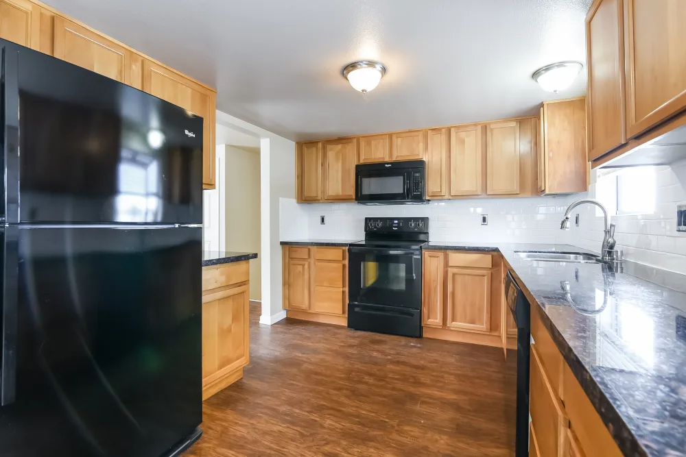 15515 44th Ave W #NA - Photo 3 of 11