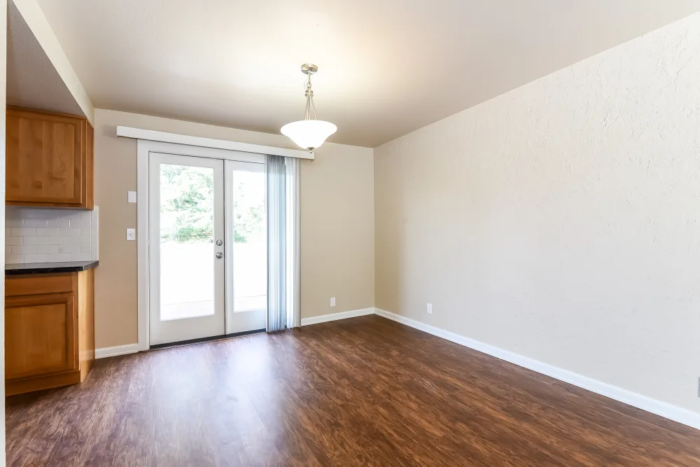 15515 44th Ave W #NA - Photo 4 of 11
