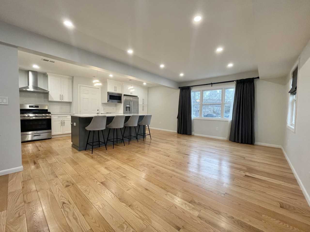 15 Marion St #E - Photo 3 of 26