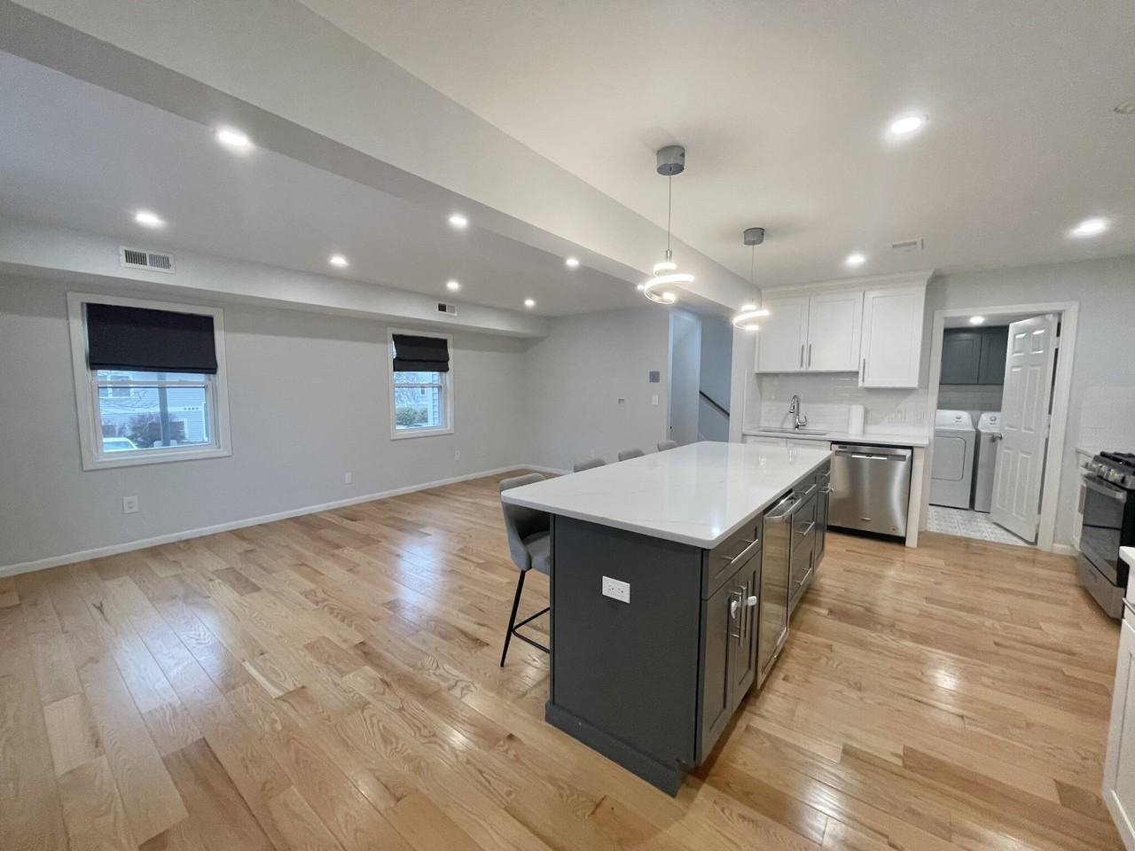 15 Marion St #E - Photo 6 of 26