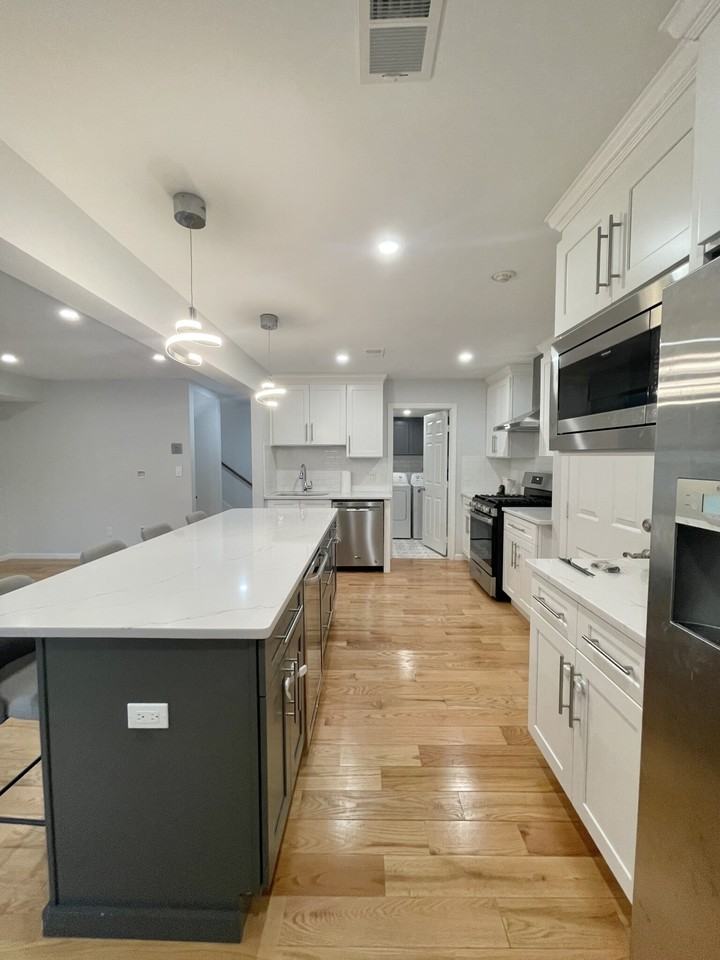 15 Marion St #E - Photo 7 of 26