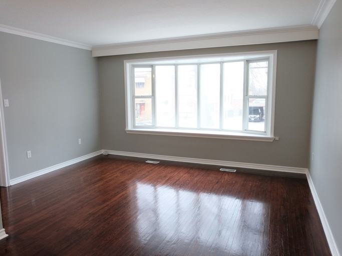 46 Edinborough Crt - Photo 2 of 12