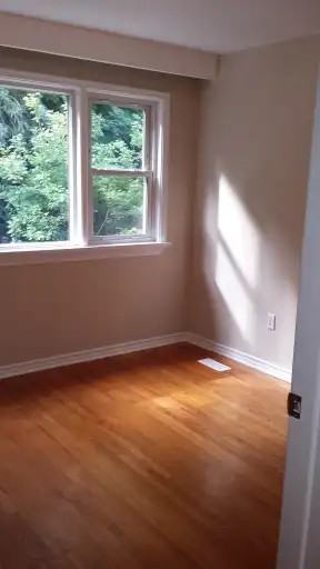 48 Edinborough Crt #2 - Photo 5 of 9