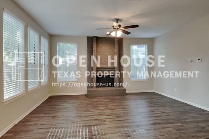 4906 Echo Falls Dr - Photo 5 of 23