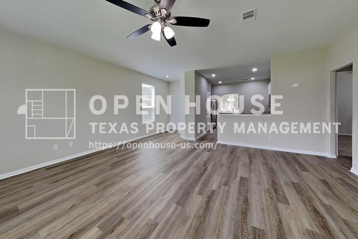 15214 Taos Creek Ct - Photo 5 of 23