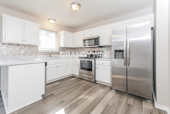 19307 Diamond Ln - Photo 5 of 18