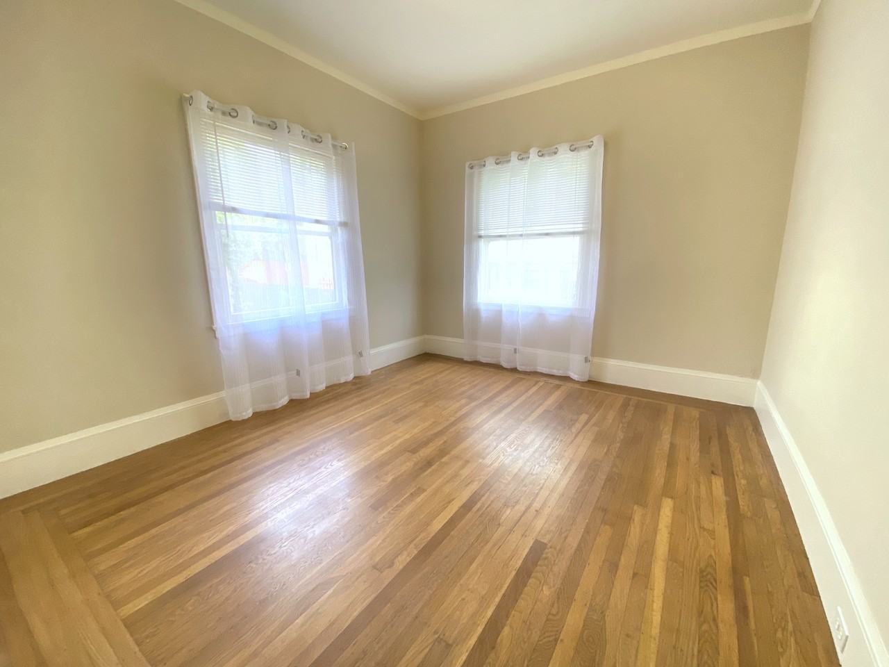 Shattuck Ave #4 - Photo 7 of 21