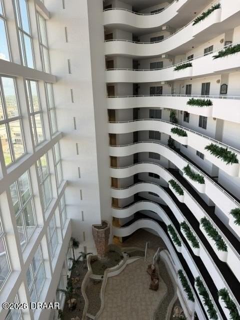 2545 S Atlantic Ave #803 - Photo 6 of 37