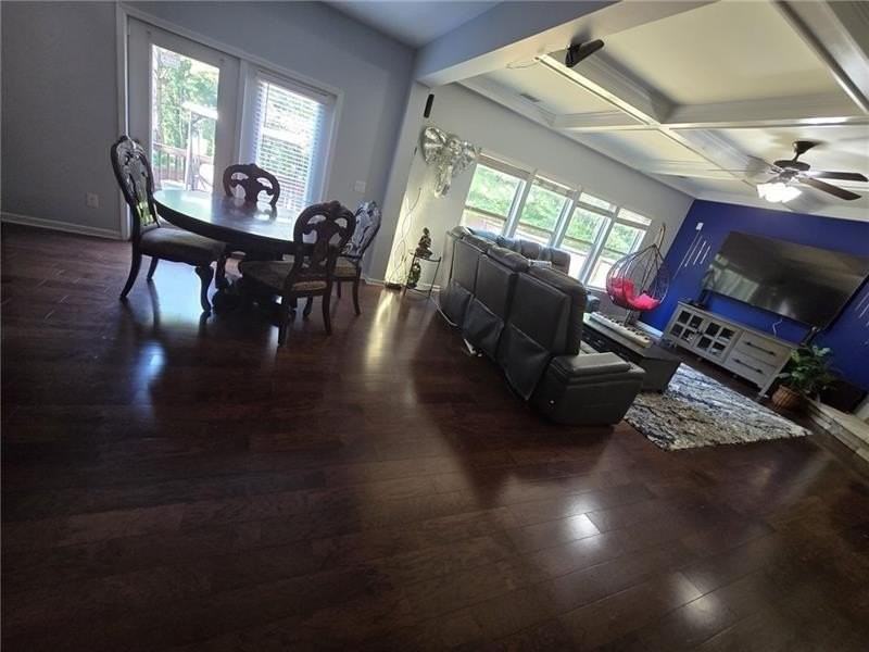 6850 Rocking Horse Ln - Photo 5 of 36