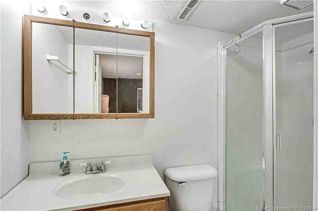 78 East 3000 South Street - Photo 5 of 50
