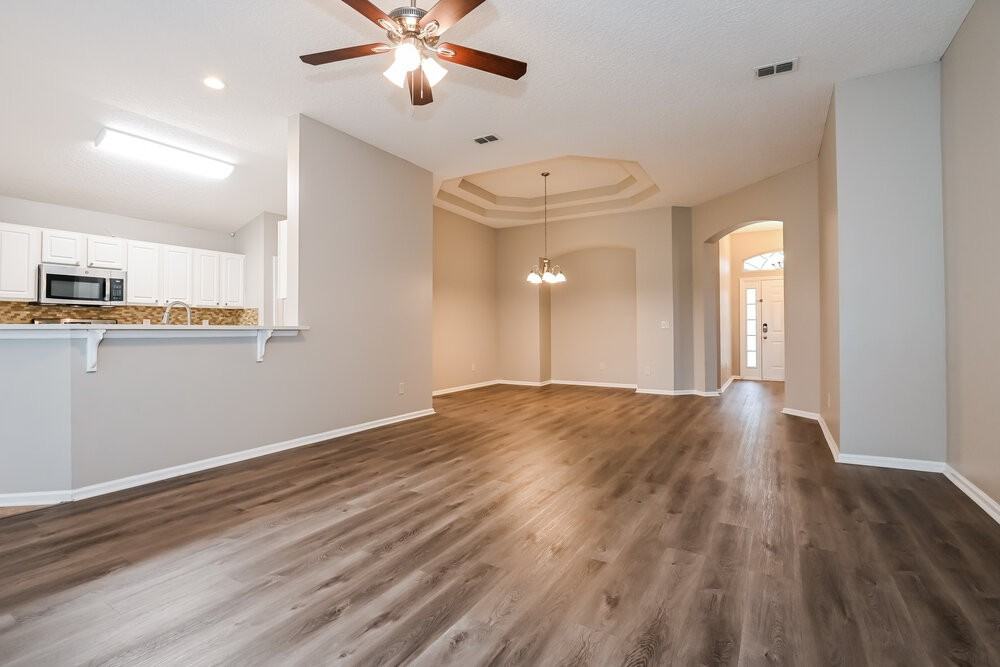 245 N Lake Cunningham Ave - Photo 4 of 16