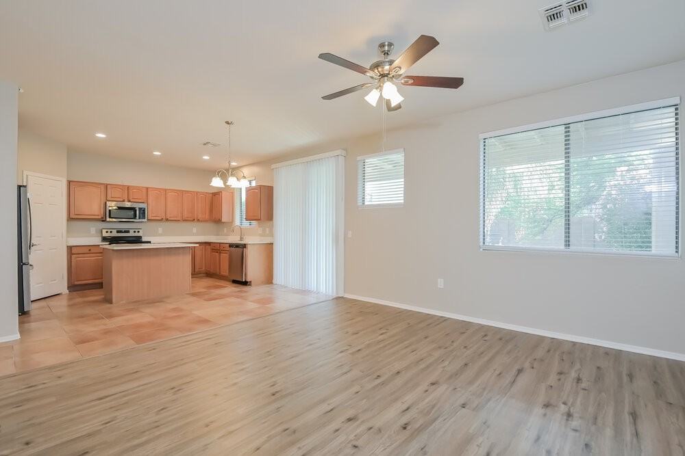 113 W Camino Rio Cebolla - Photo 6 of 17