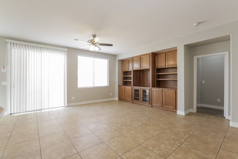 7532 Port Orchard Ave - Photo 4 of 16