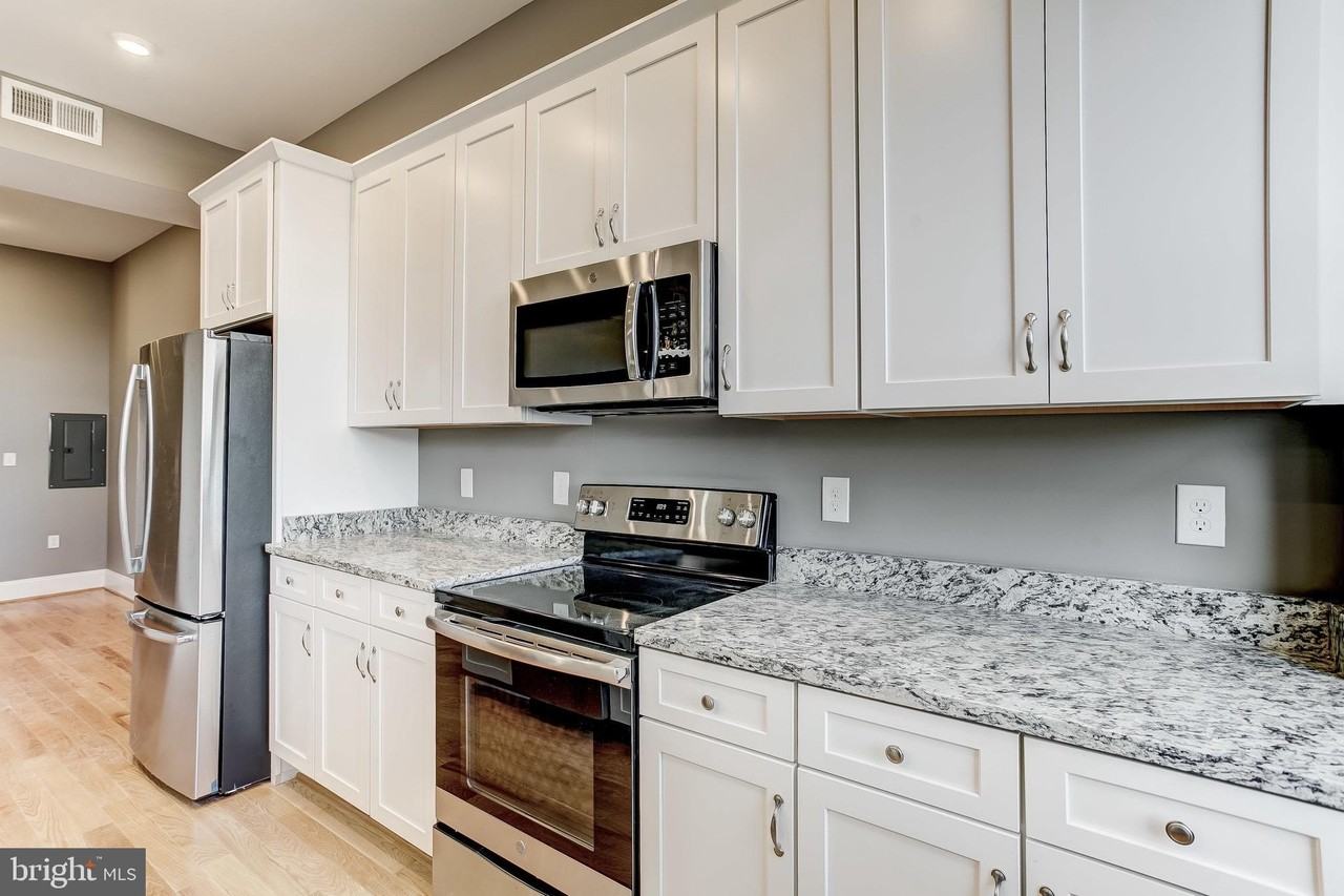 1214 Eutaw Pl #303 - Photo 6 of 24