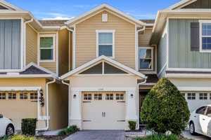 featured image of 1310 E 10th St