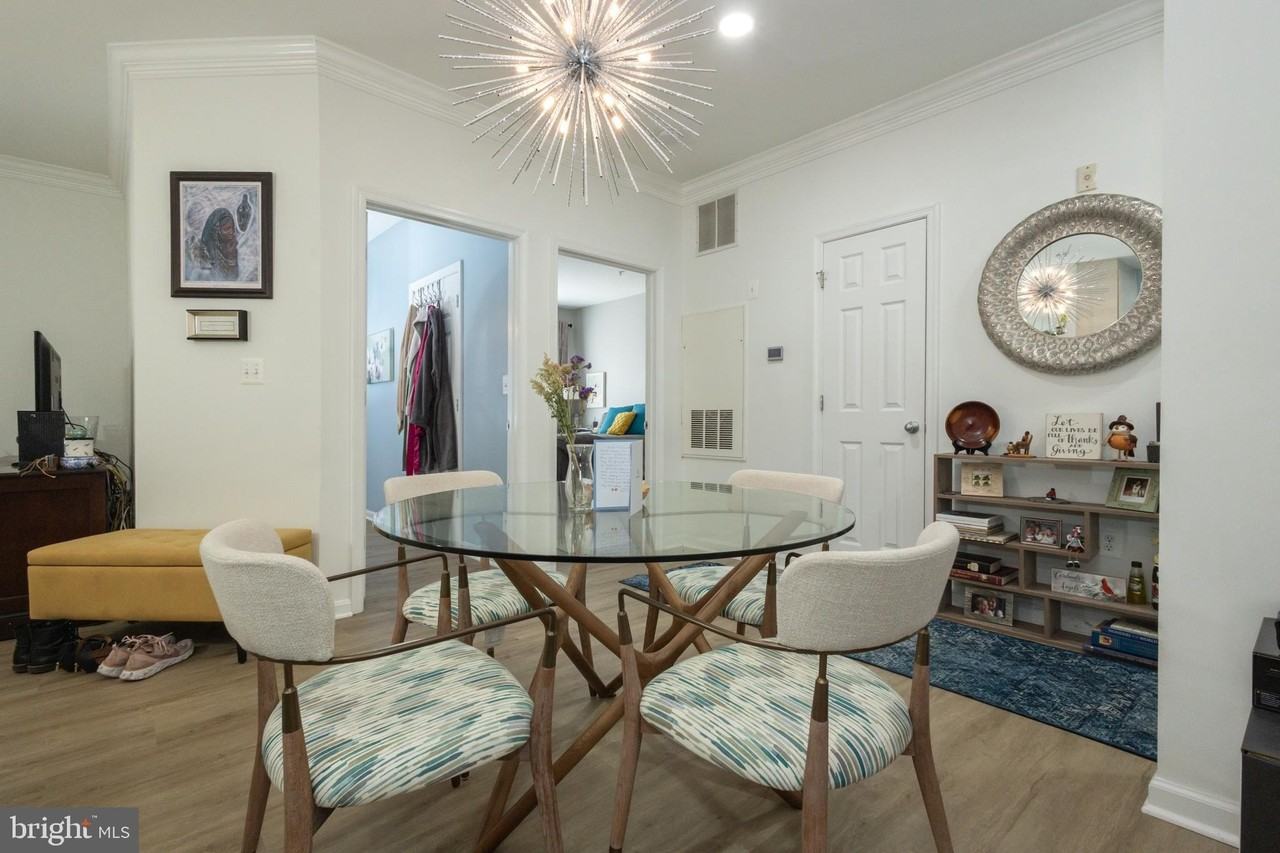 4870 Eisenhower Ave #201 - Photo 5 of 20