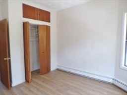 808 Main Street #B - Photo 7 of 9