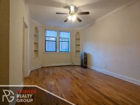 4829 N Damen Ave - Photo 1 of 1