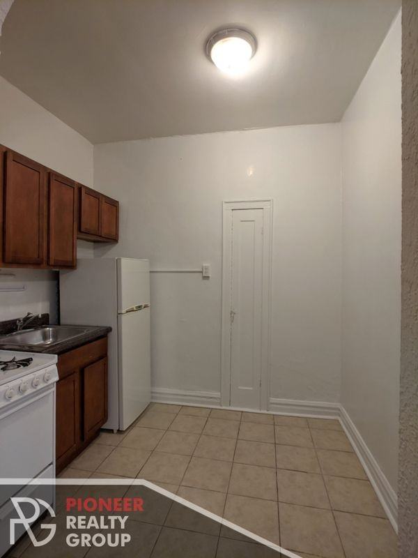 4829 N Damen Ave - Photo 4 of 7