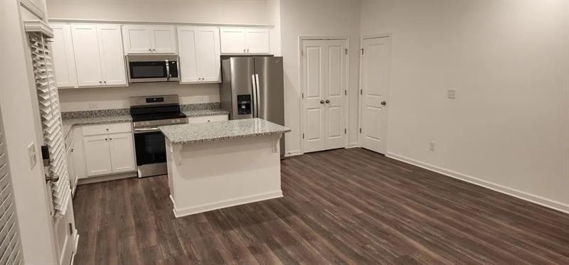 228 Banner Rd - Photo 7 of 8
