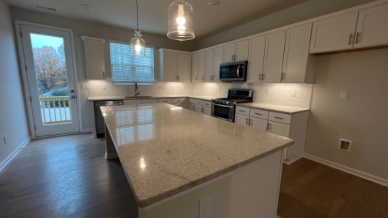 10009 Hemingway Pl - Photo 2 of 15
