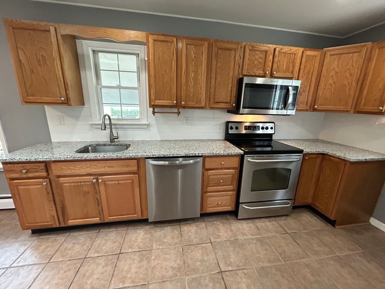 19 Goodturn Rd - Photo 6 of 25