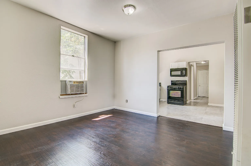 3210 40th St #1-2 - Photo 2 of 15