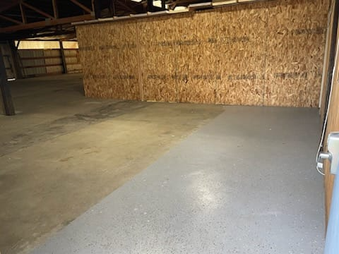 3415 1/2 N Huetter Rd #SHOP - Photo 2 of 17