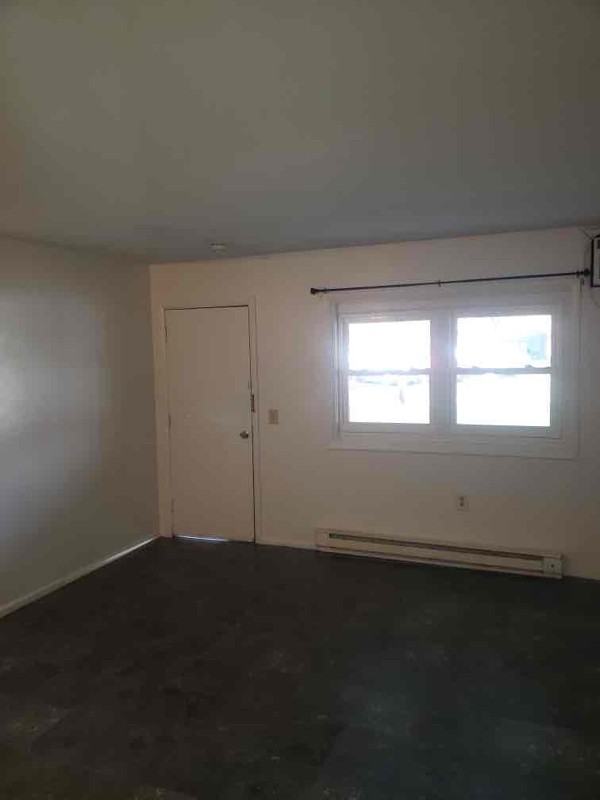 133 Hilltop Circle #4 - Photo 2 of 3