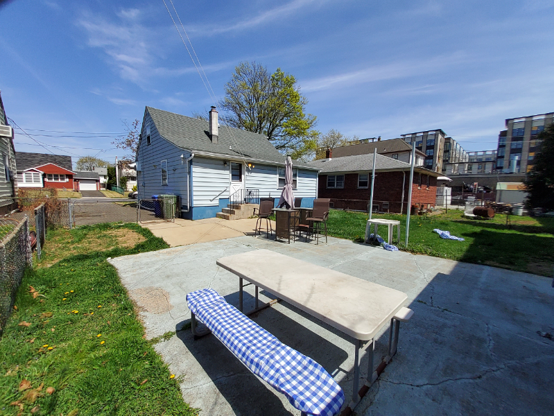 119 Lindegar St - Photo 4 of 20