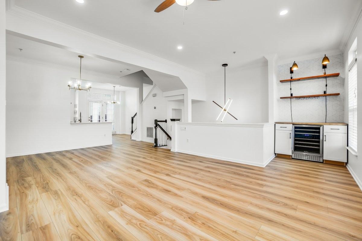 3603 Madison Ln - Photo 3 of 20