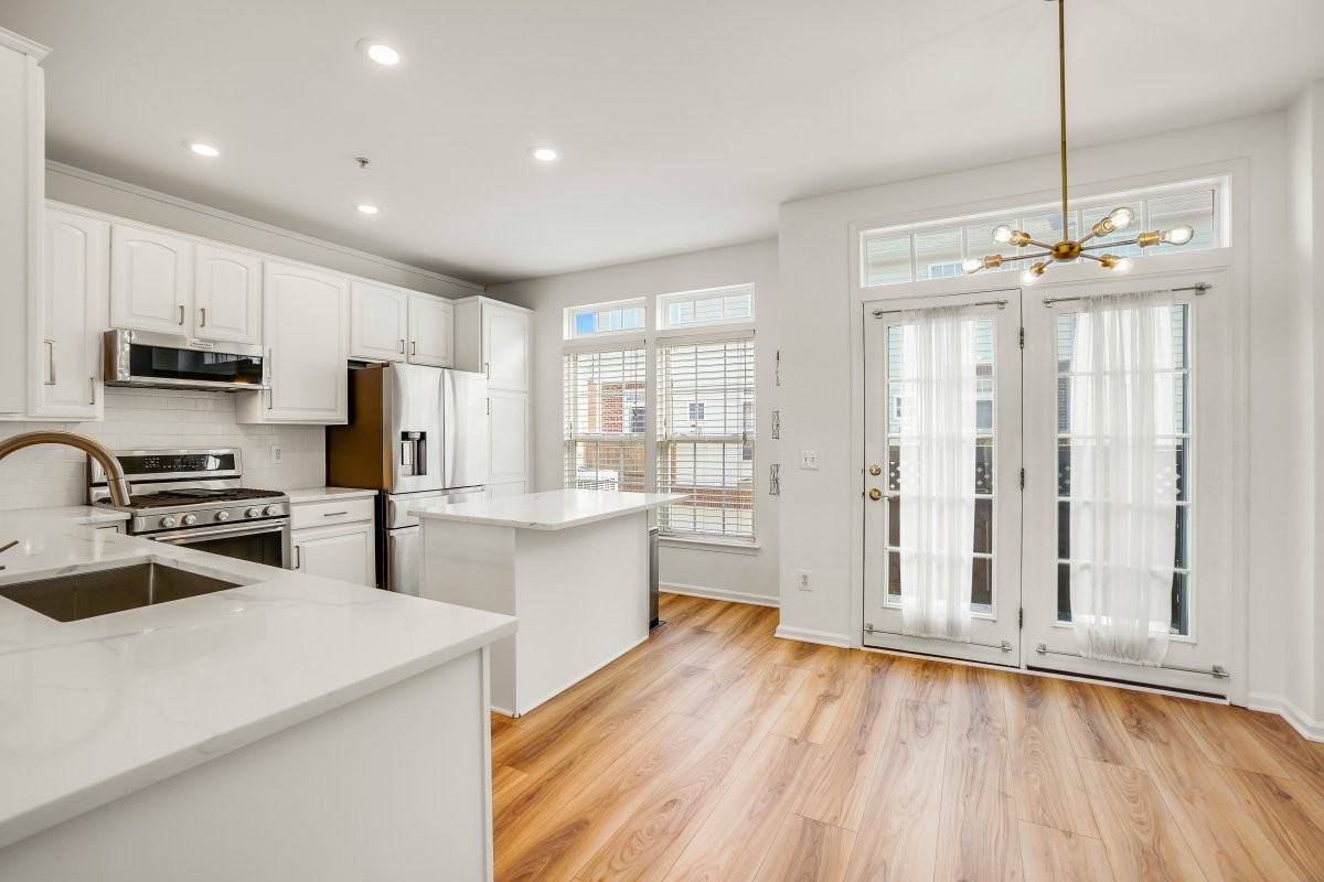 3603 Madison Ln - Photo 6 of 20