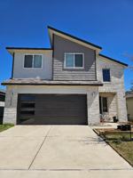 featured image of 1218 Amistad Loop