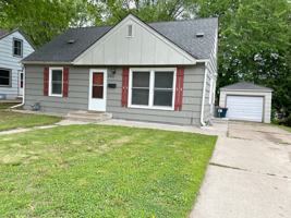 featured image of 2215 45th Ave Ne