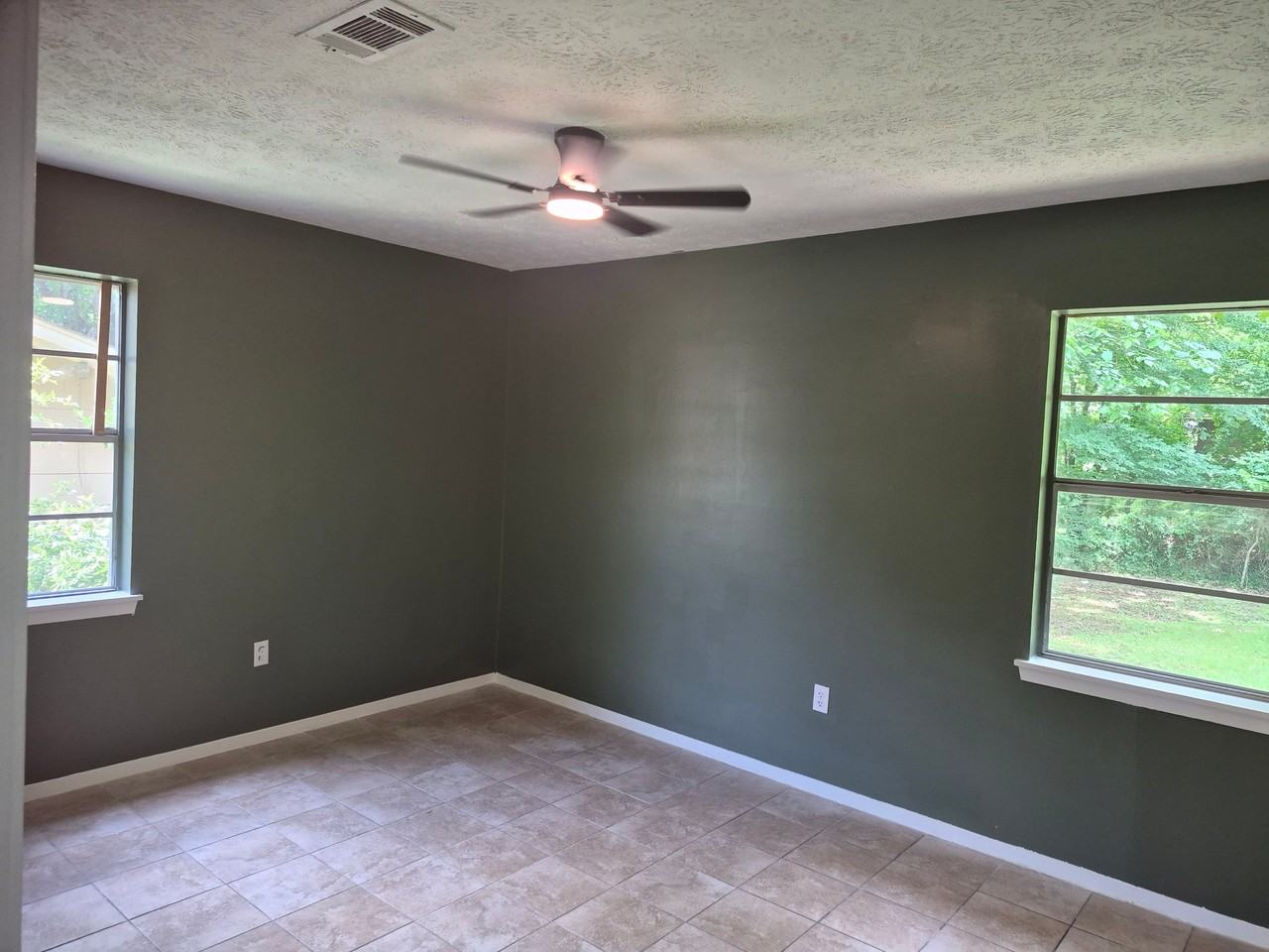 5629 Queen Mary Ln - Photo 7 of 14