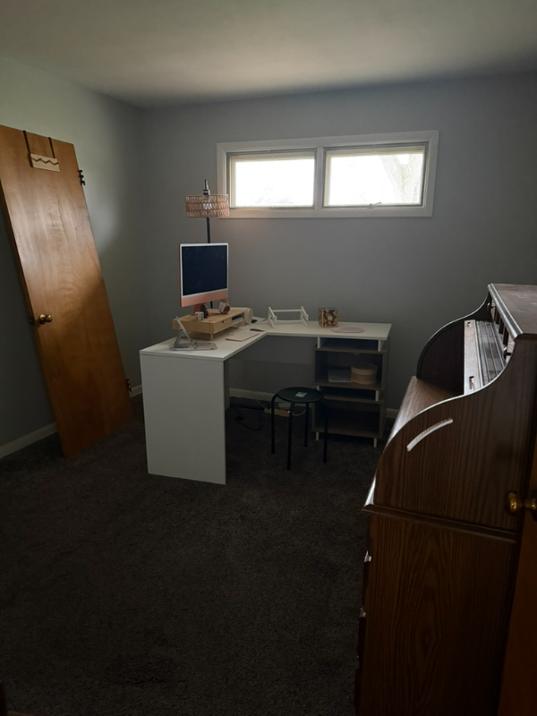 1004 Glen Rd - Photo 2 of 19
