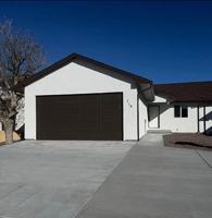 featured image of 719 S Bellflower Dr
