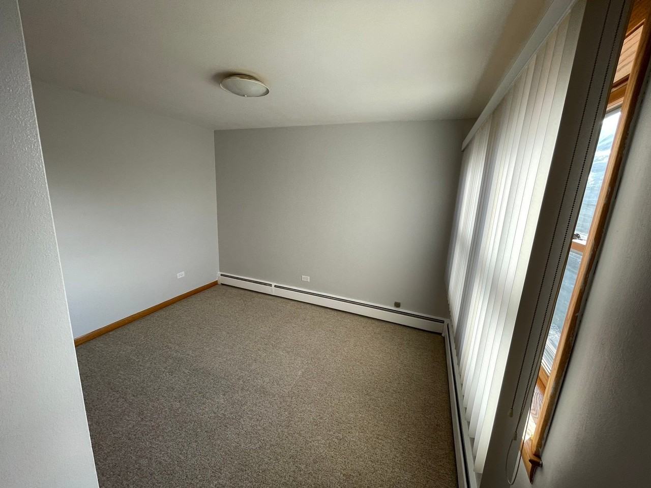 3103 Harlem Ave #3F - Photo 5 of 6