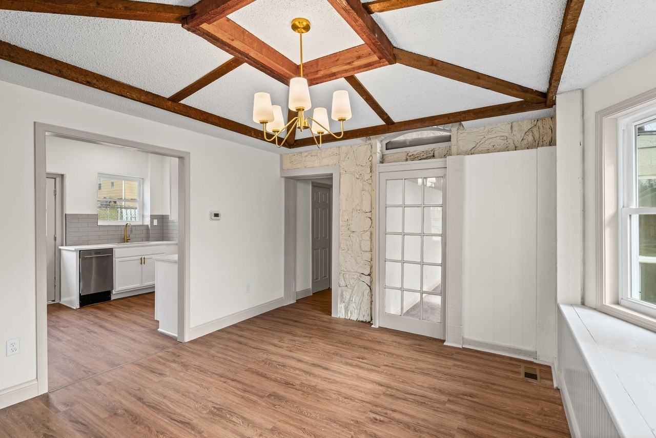 3644 Washington Ave - Photo 5 of 20