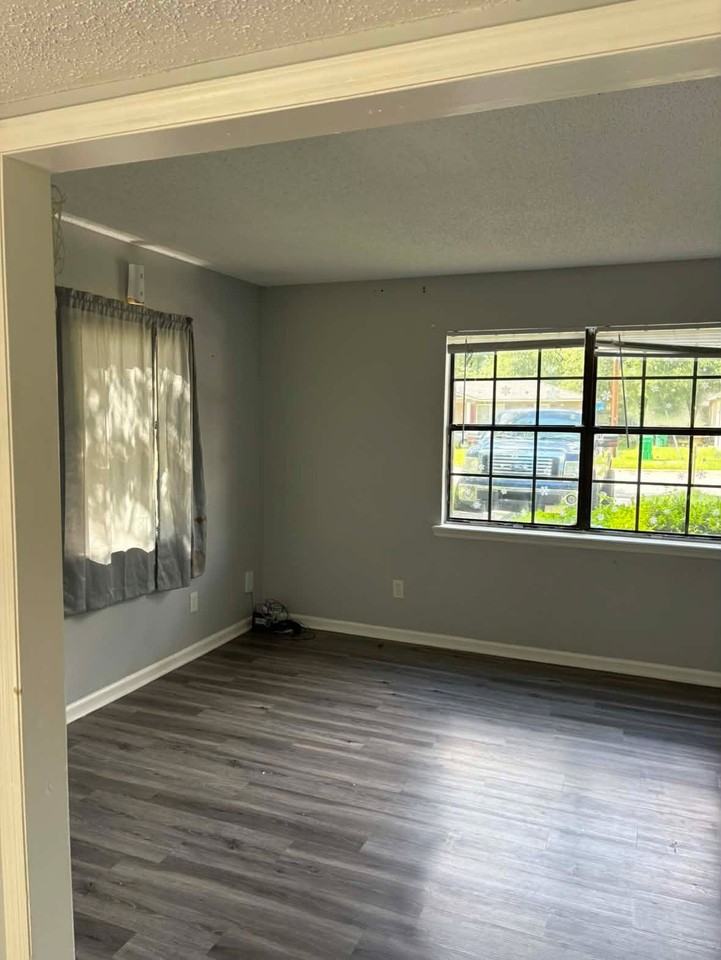1205 Bethune Dr #A - Photo 5 of 18
