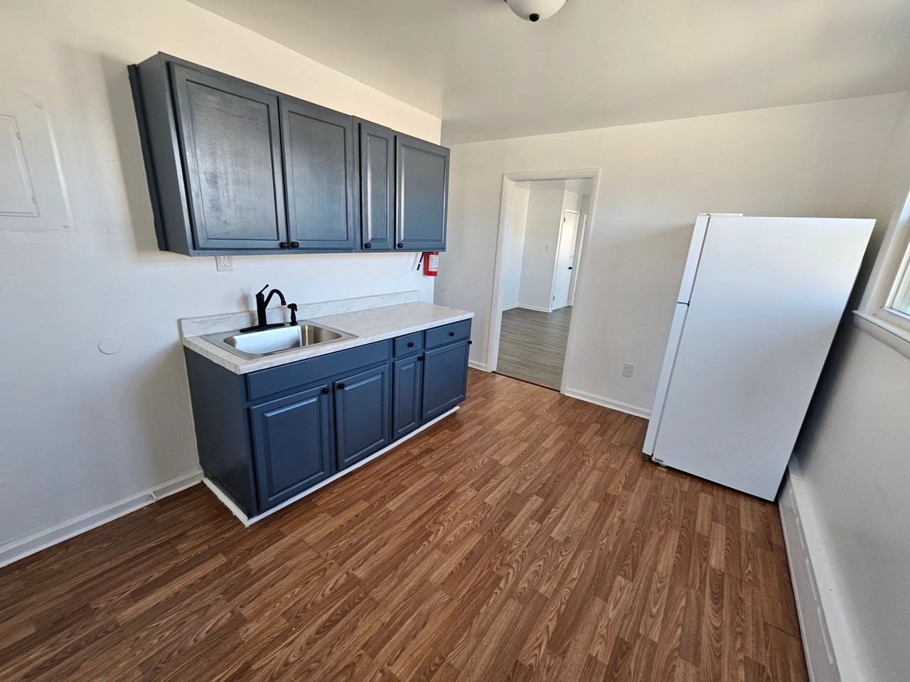 15 E Main St #15B - Photo 3 of 8
