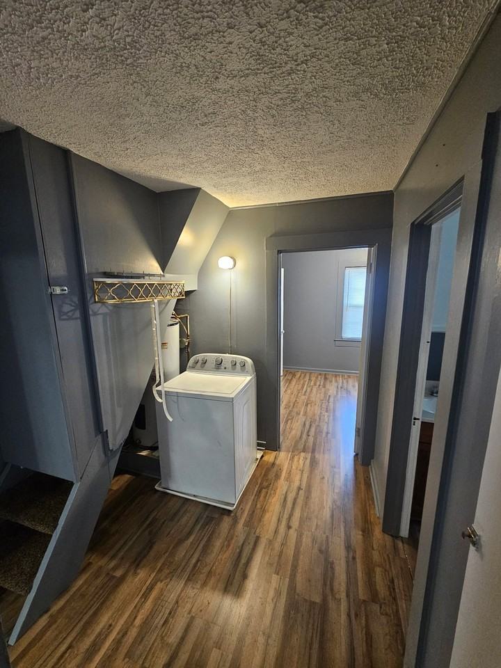 507 Seymour St - Photo 7 of 12