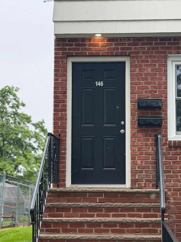 146 North Ave #1 - Photo 2 of 15
