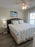 featured image of 810 Harrington Lake Dr N