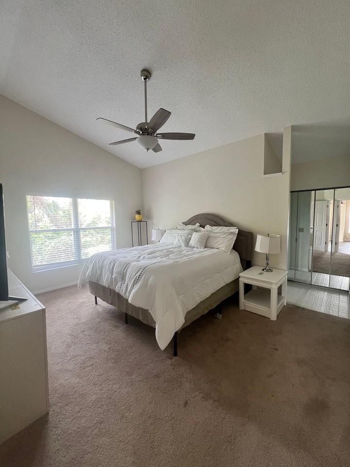 810 Harrington Lake Dr N - Photo 3 of 13
